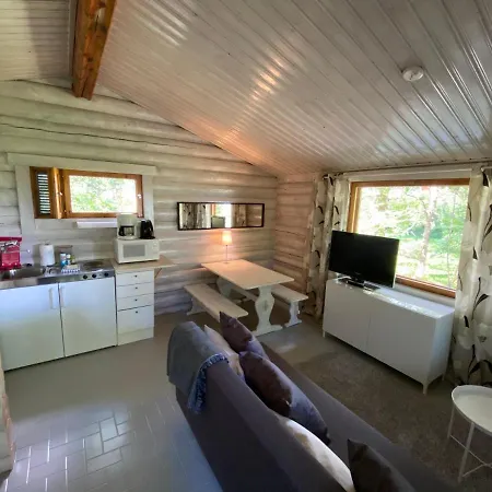 Lyhdyn Tila Hotel 3*