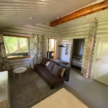 Lyhdyn Tila Hotel 3*