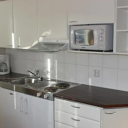 Lyhdyn Tila Hotel