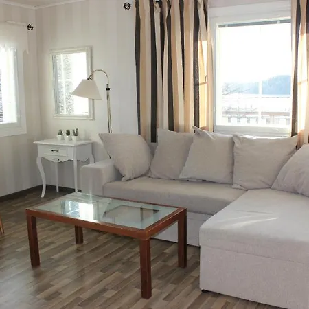 Lyhdyn Tila Hotel Kaarina