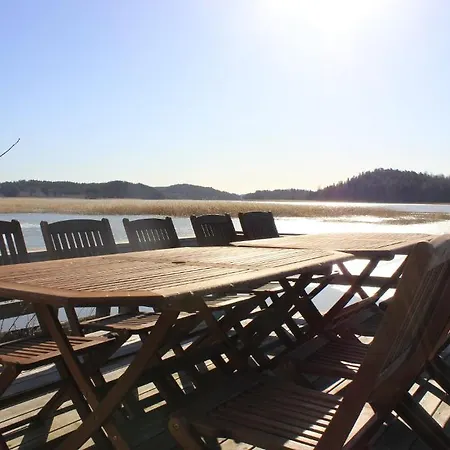 호텔 Lyhdyn Tila 카리나